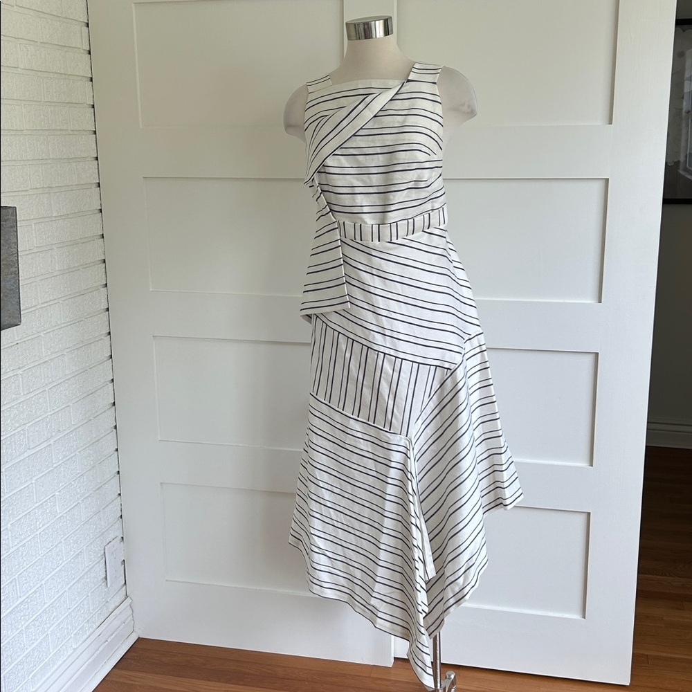 ACLER- Strand midi dress asymmetrical panels in navy and cream handkerchief hem - Picture 2 of 12